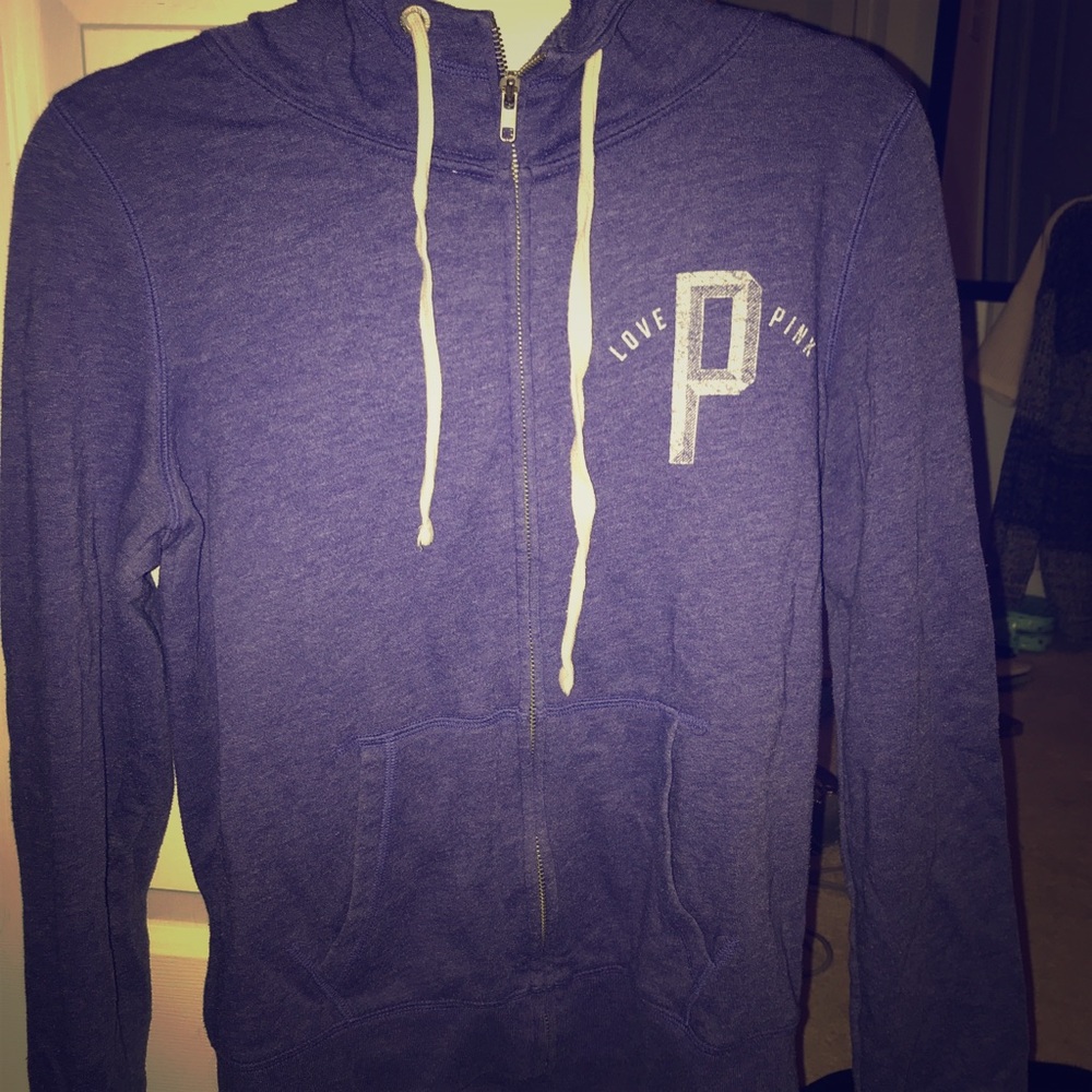 Love pink sweatshirt